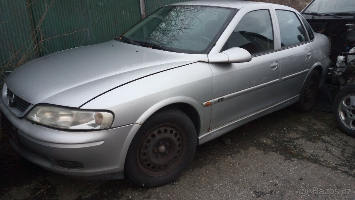 ND OPEL Vectra B x16xel 4dver