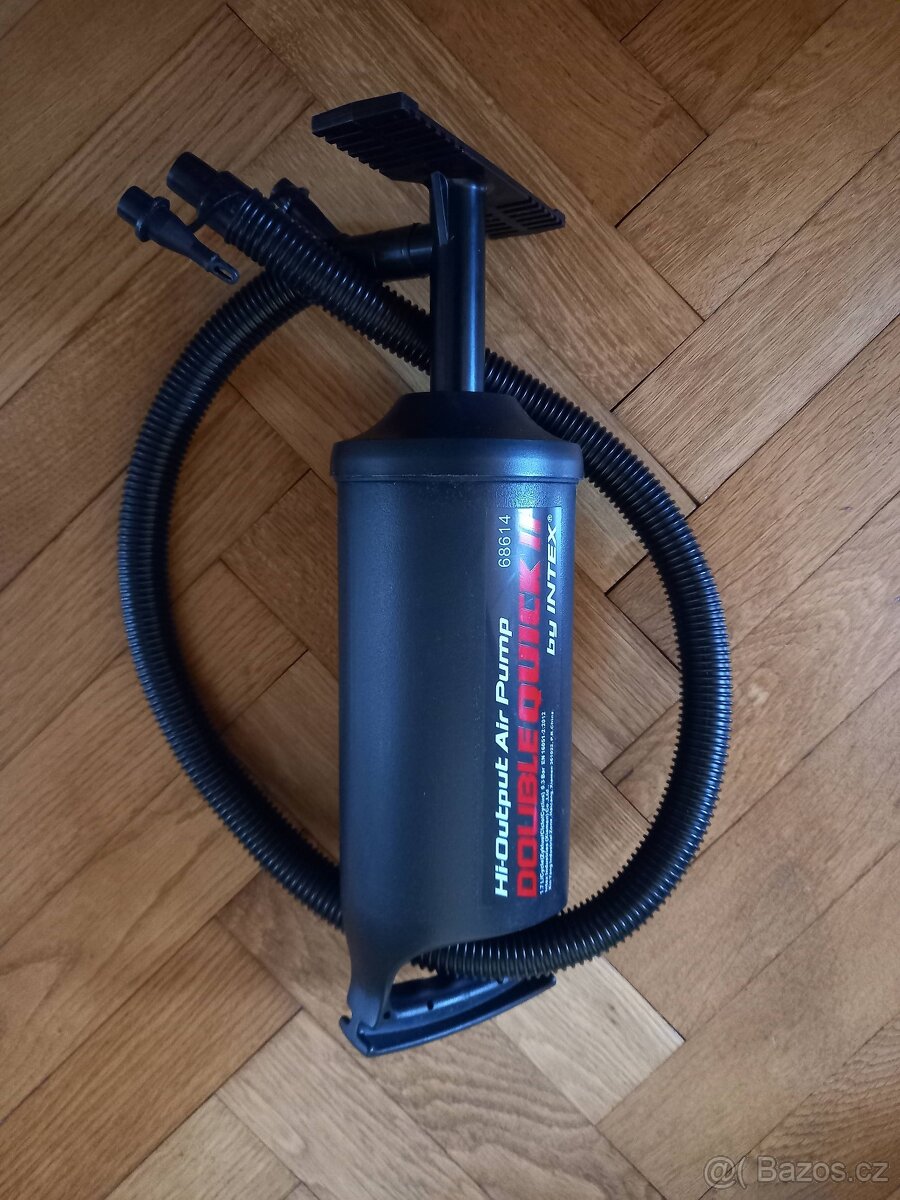 Ruční pumpa intex