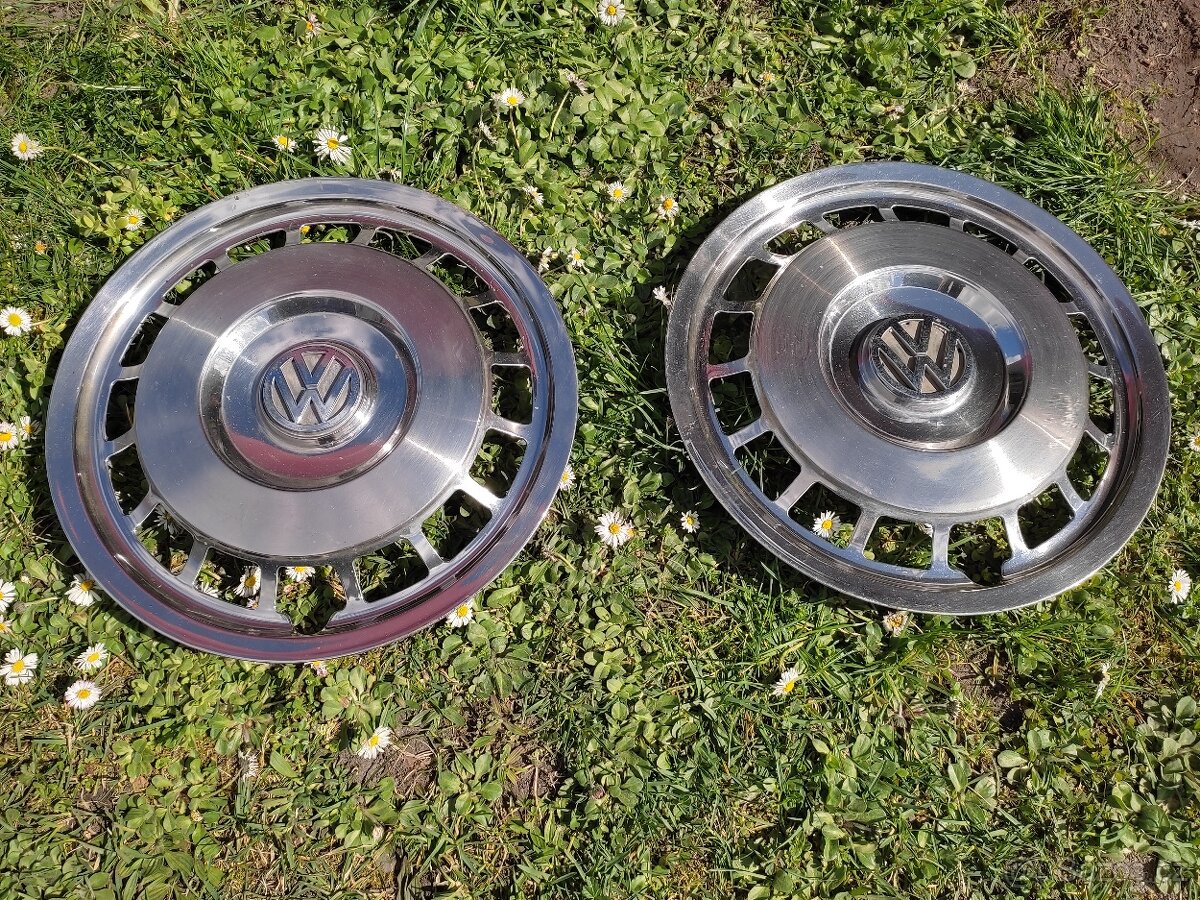 Plechové poklice VW