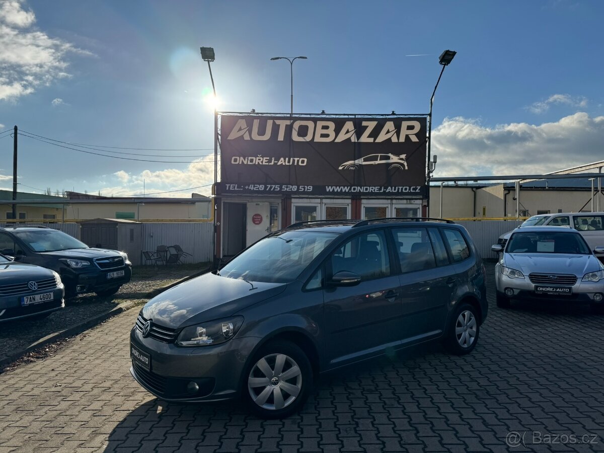 Volkswagen Touran 1,2 TSI 77 KW 2 MAJ STK SK