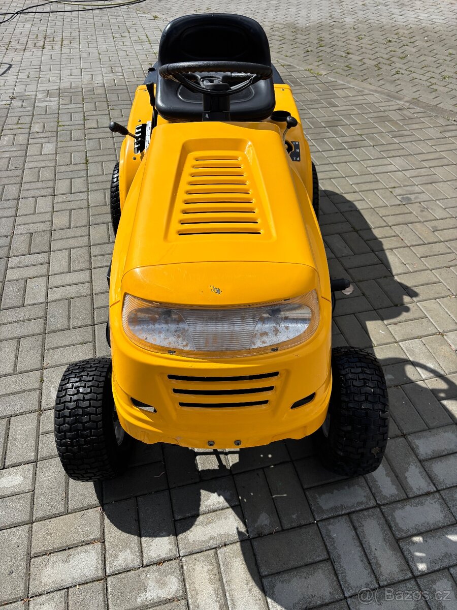 Zahradní trakturek MTD 12,5hp