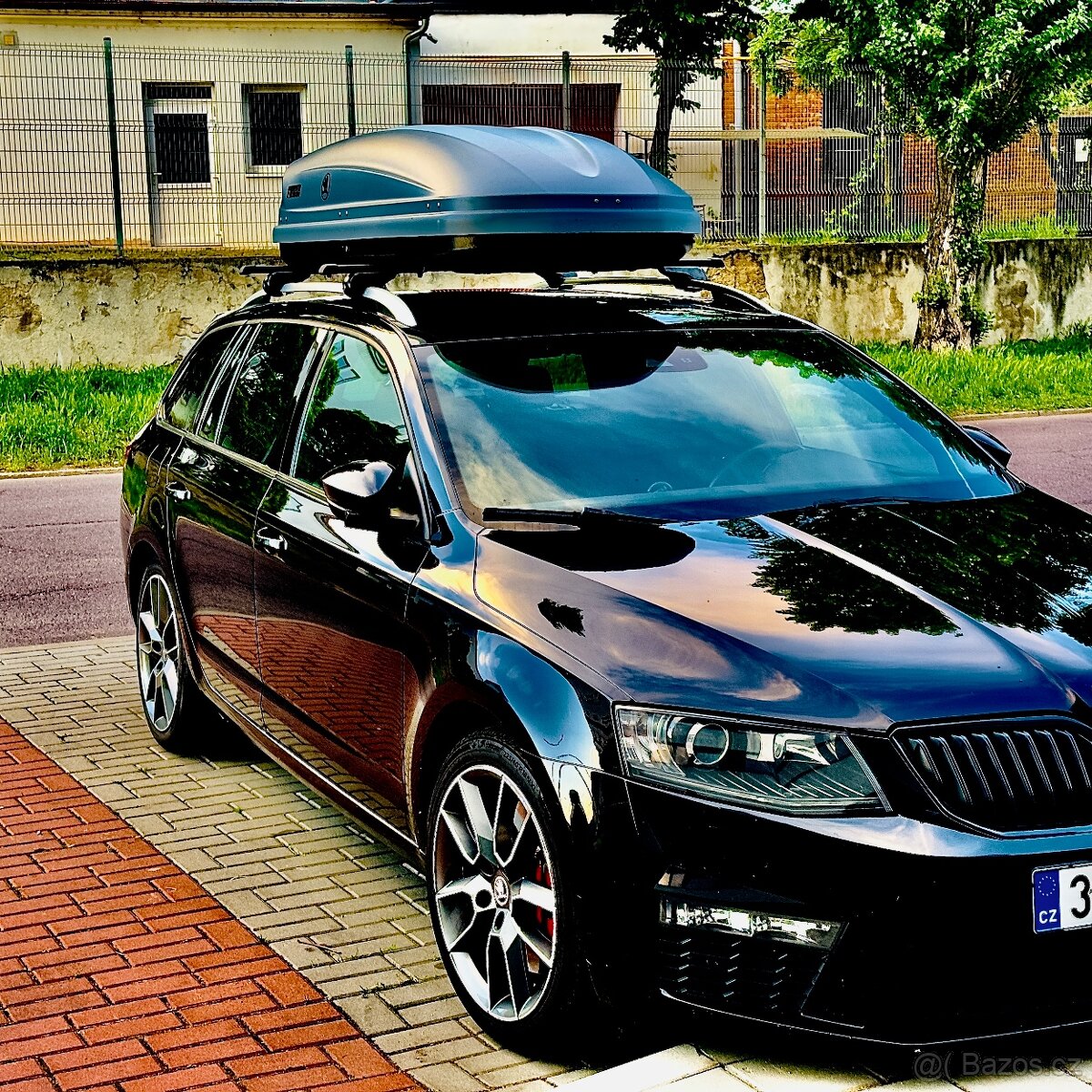 Škoda Octavia RS 3 2,0 TDI servisní knížka