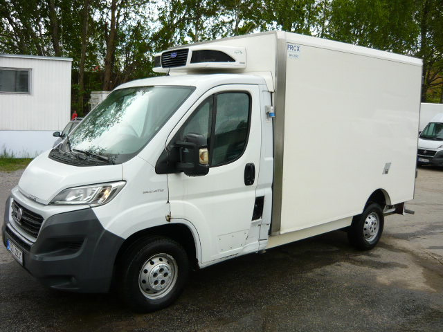 FIAT DUCATO 2.3 JTD CHLADÁK ZÁSUVKA
