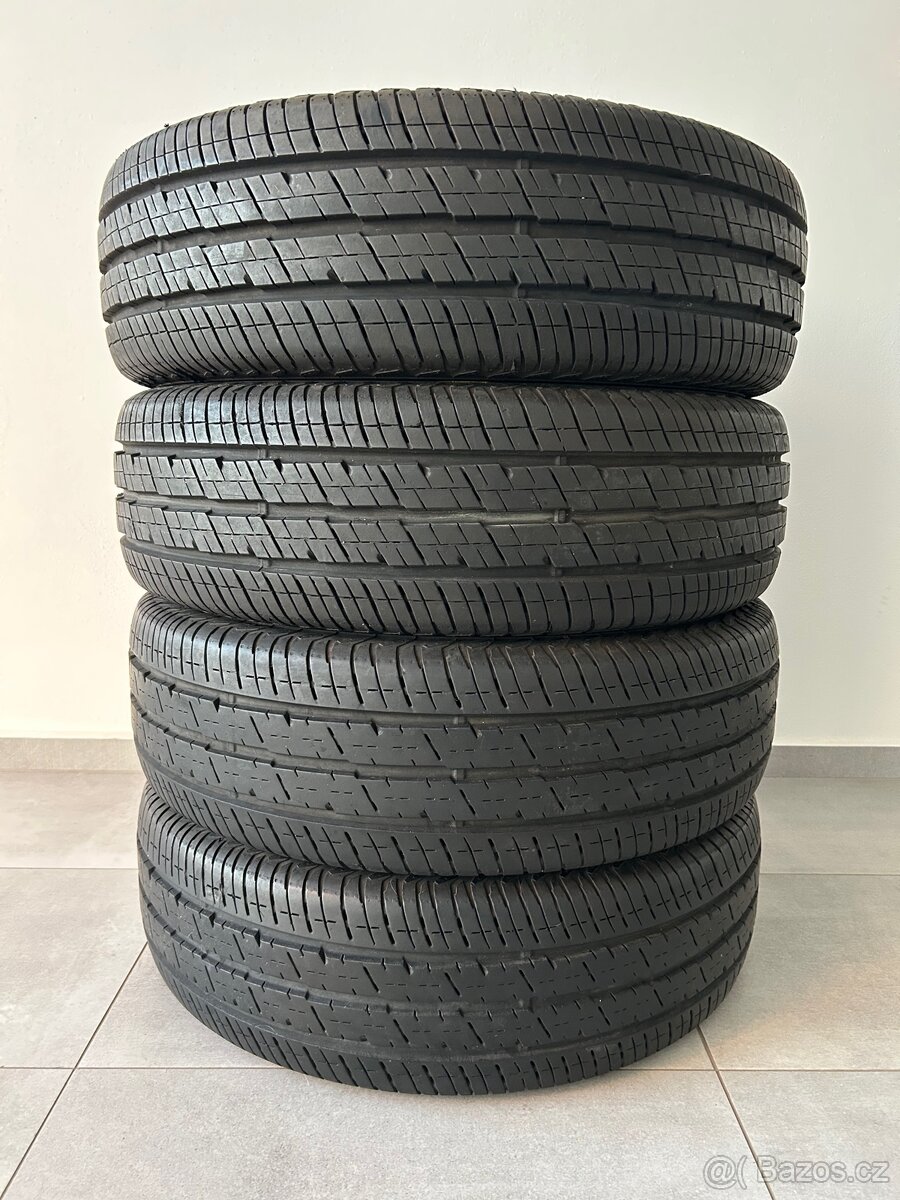 Continental Vanco 2 225/75 R16 C 116/114 R