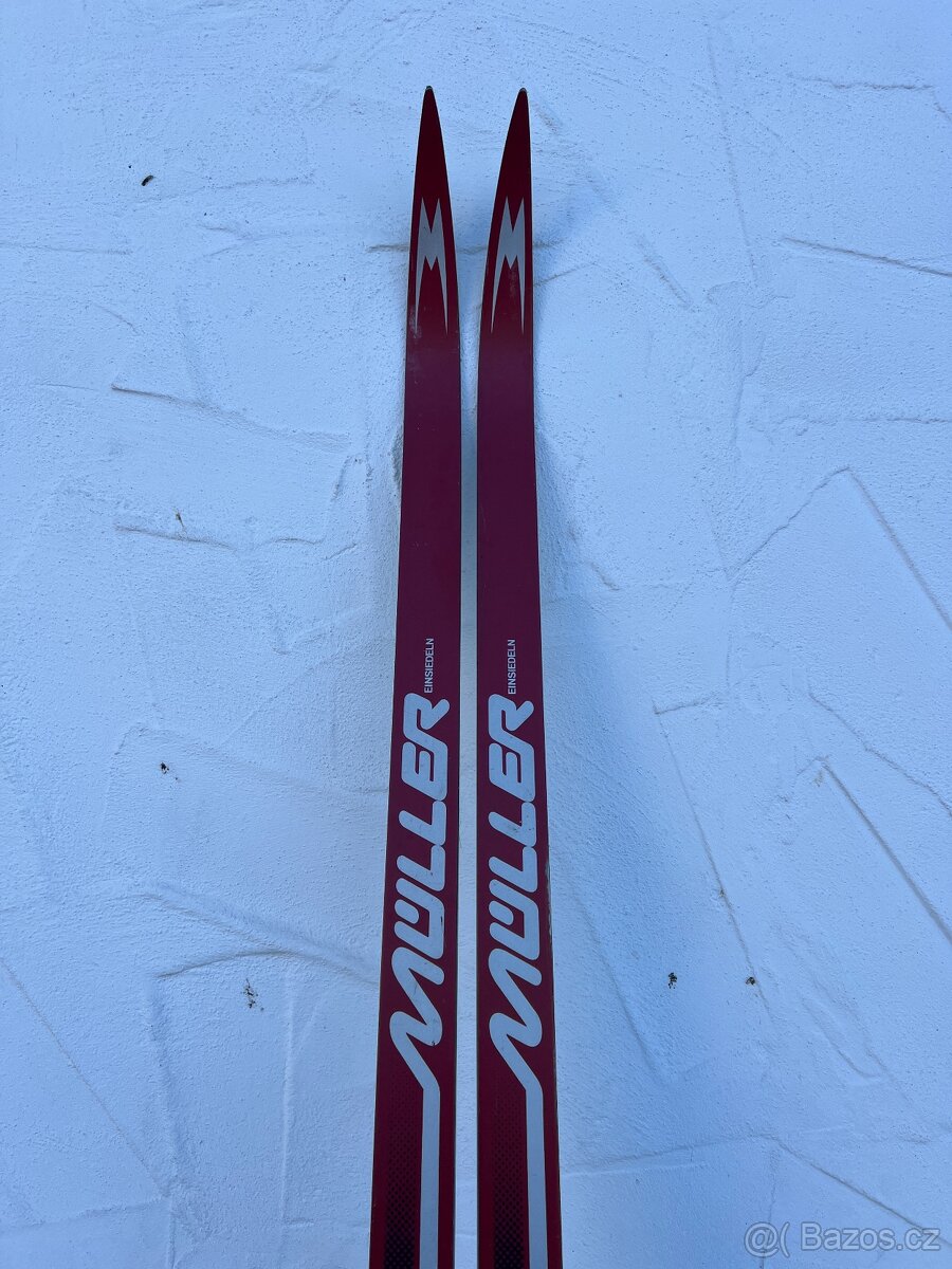 Běžky Muller Racing Team - 210 cm - vázání SNS