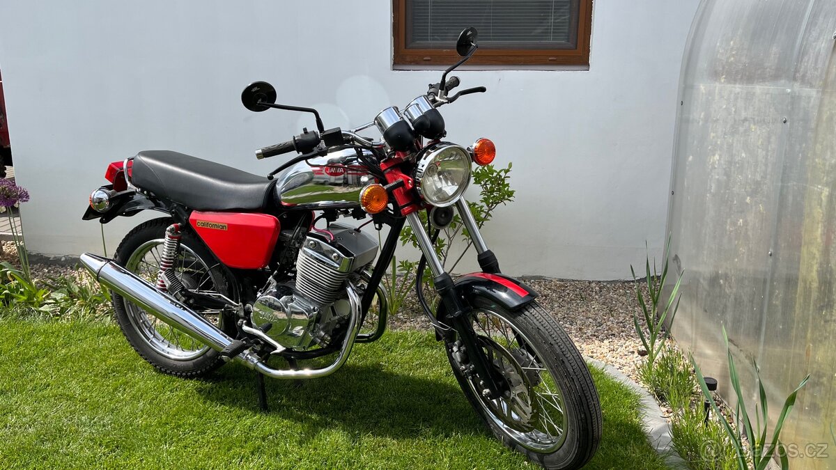 Jawa 250 Travel Californian