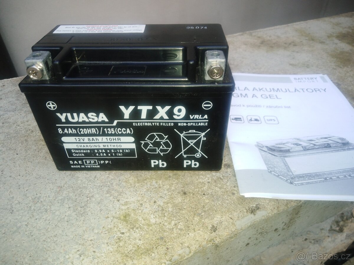 MOTOBATERIE YUASA YTX9