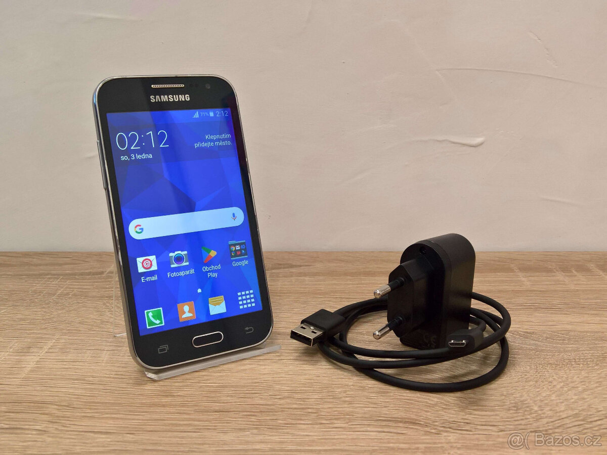 Samsung Galaxy Core Prime + nabíječka a microUSB kabel