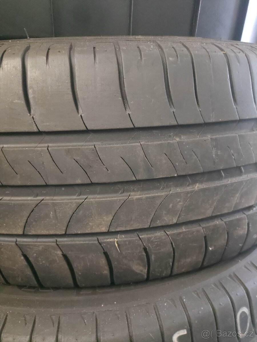 205/60 r16