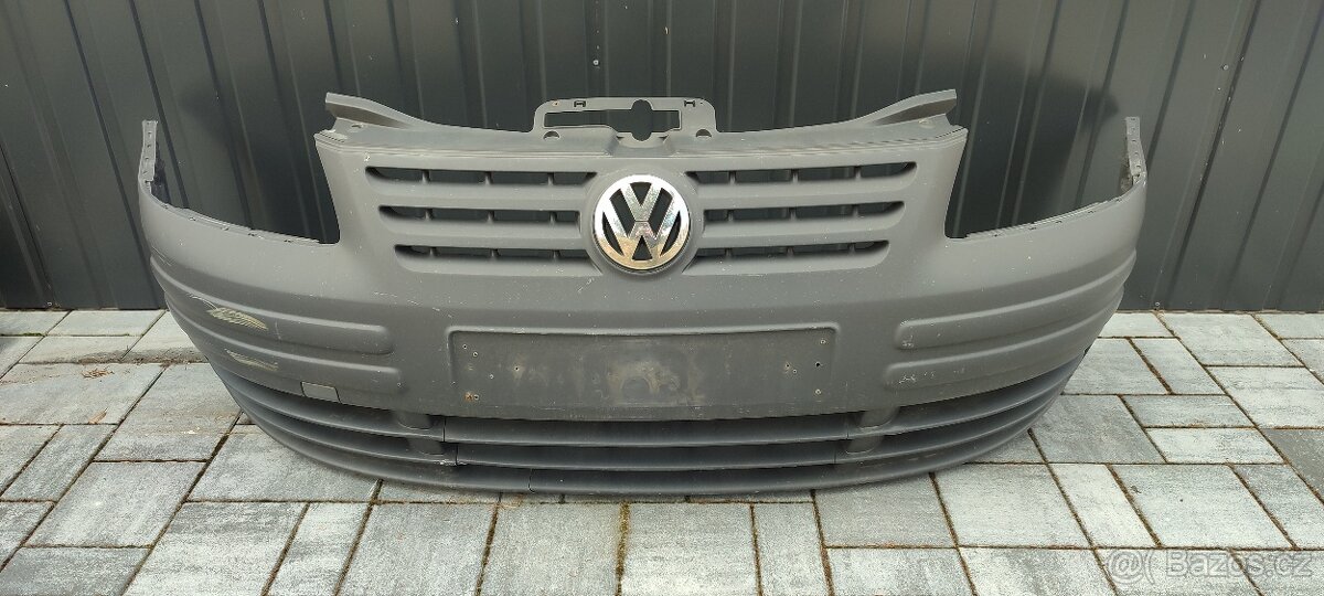 Přední nárazník na VW Caddy 3