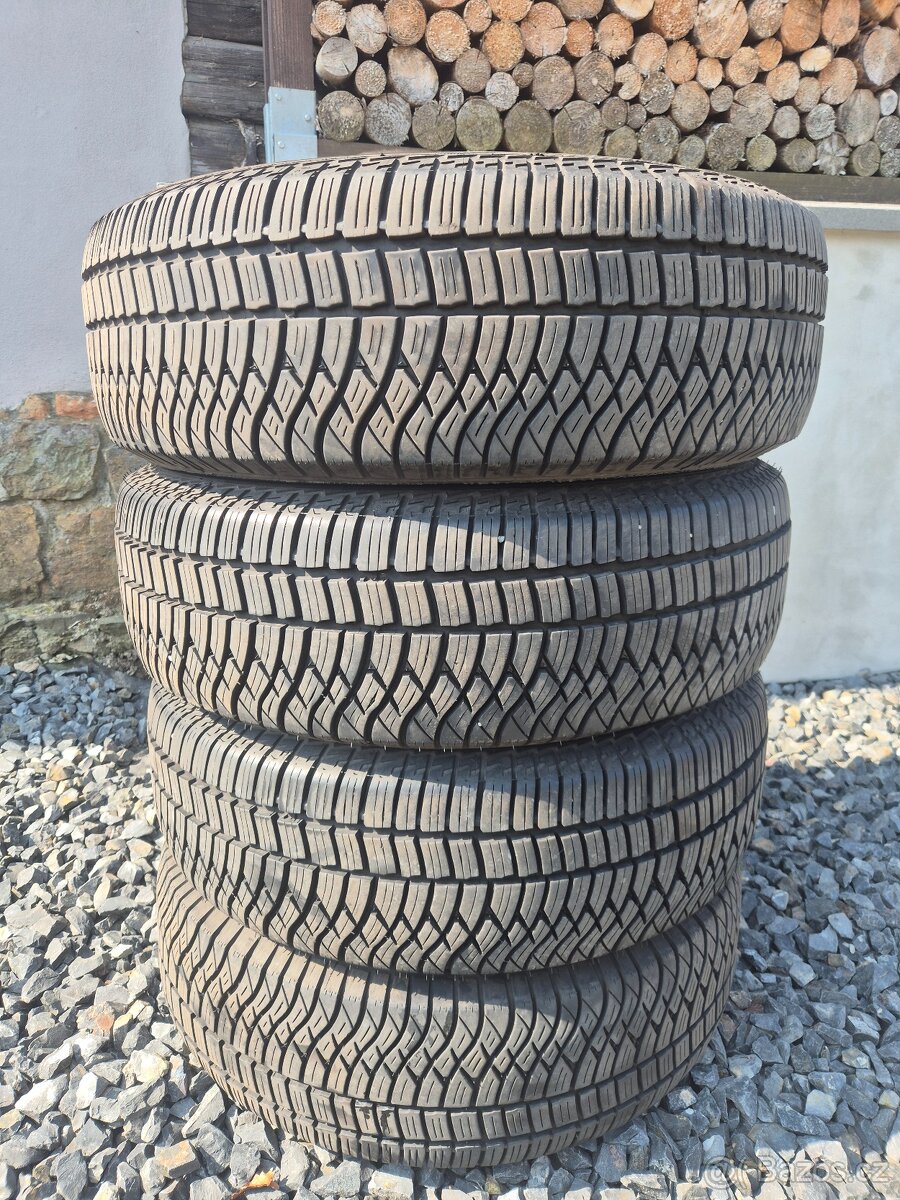 Celorocni pneumatiky 225/65 R17 102H Bfgoodrich Urban Terrai