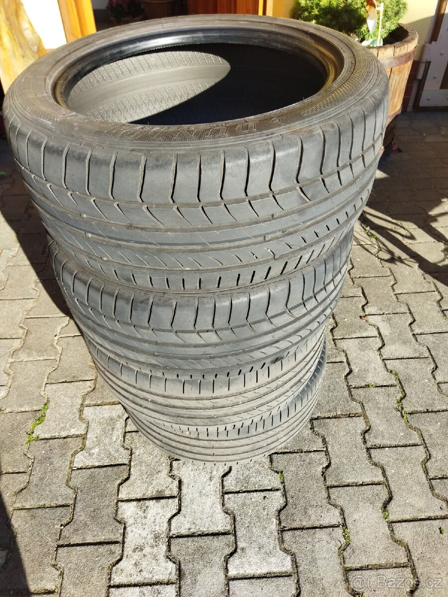 4x Dunlop sp sport Maxx 245/45 zr17