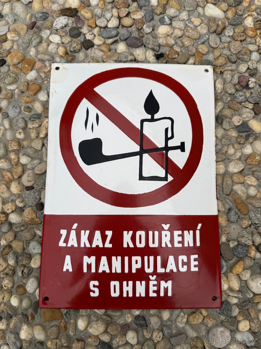 Stará Smaltová cedule zákaz kouření a manipulace s ohněm