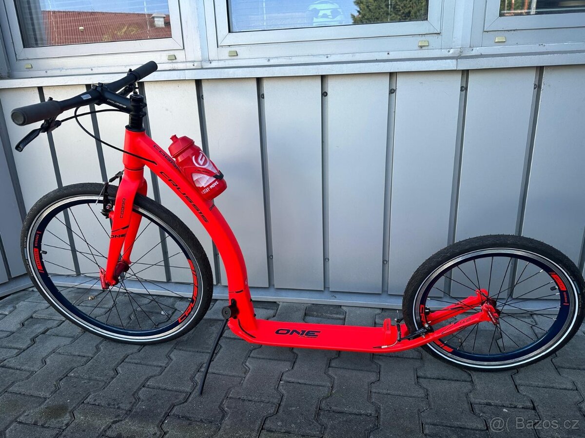 Koloběžka Crussis ONE Cobra 4.2 červená 26"/20"