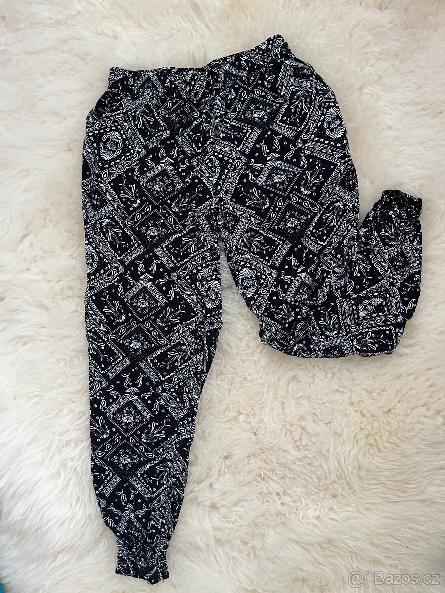 Letní kalhoty, zn.H&M, vel.152