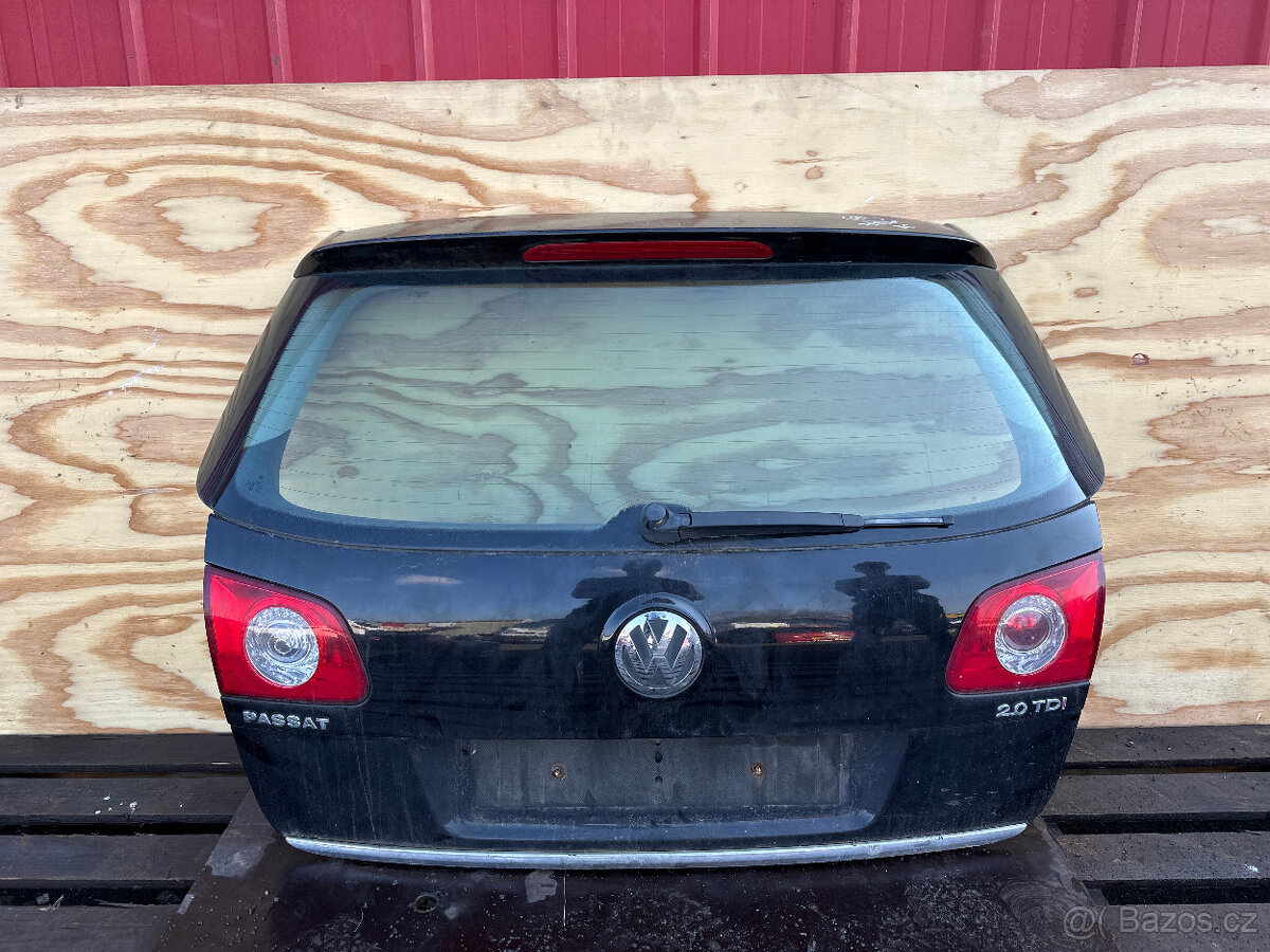97.PRODÁM PÁTE DVEŘE COMBI VW PASSAT B6