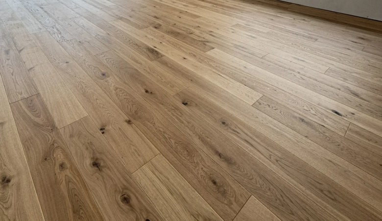 Masivní dubové palubky