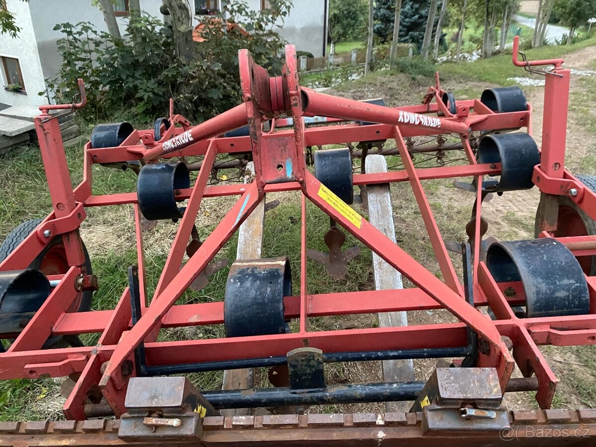 Radličkový podmítač Kongskilde