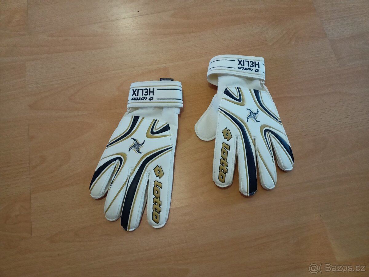 juniorské brankářské rukavice