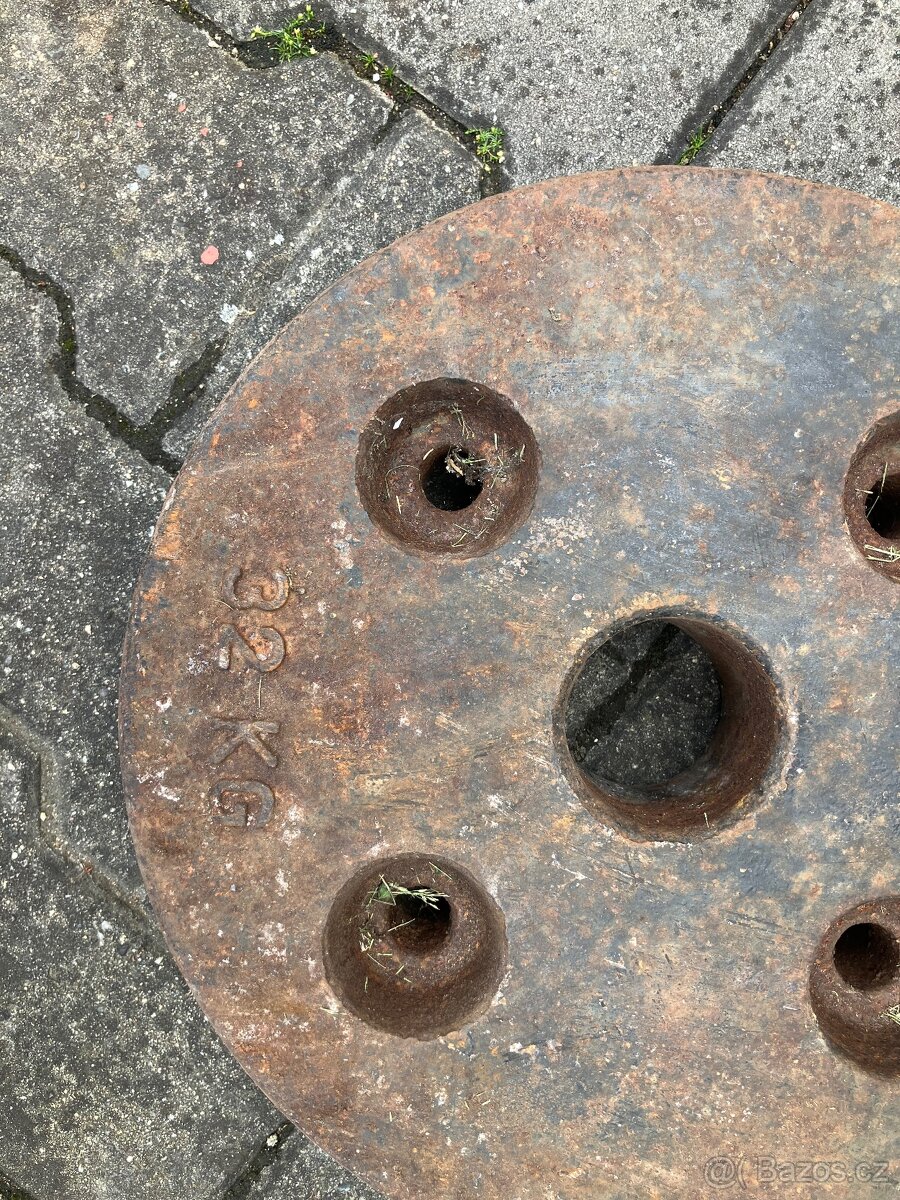 Závaží na kola 2 kusy Mountfield 64 kg