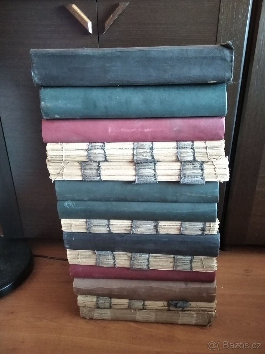 Pražský ilustrovaný zpravodaj 1924 až 1944 svázané