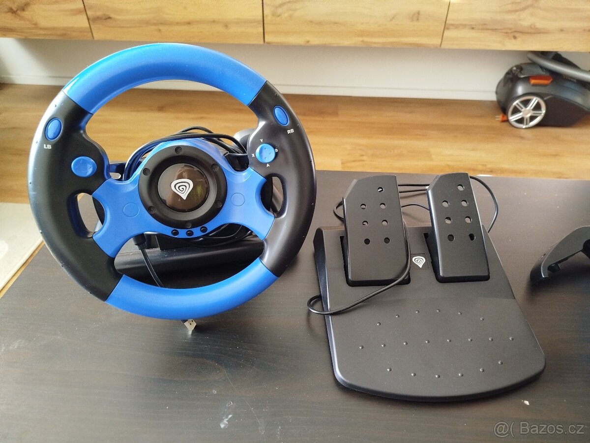 Herní volant SEABORG 350 s řadící pákou a pedály
