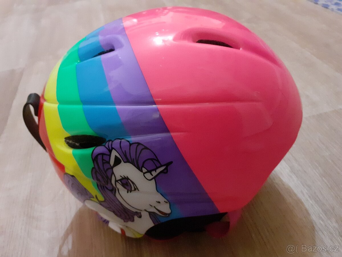 Dívčí přilba na lyže Relax