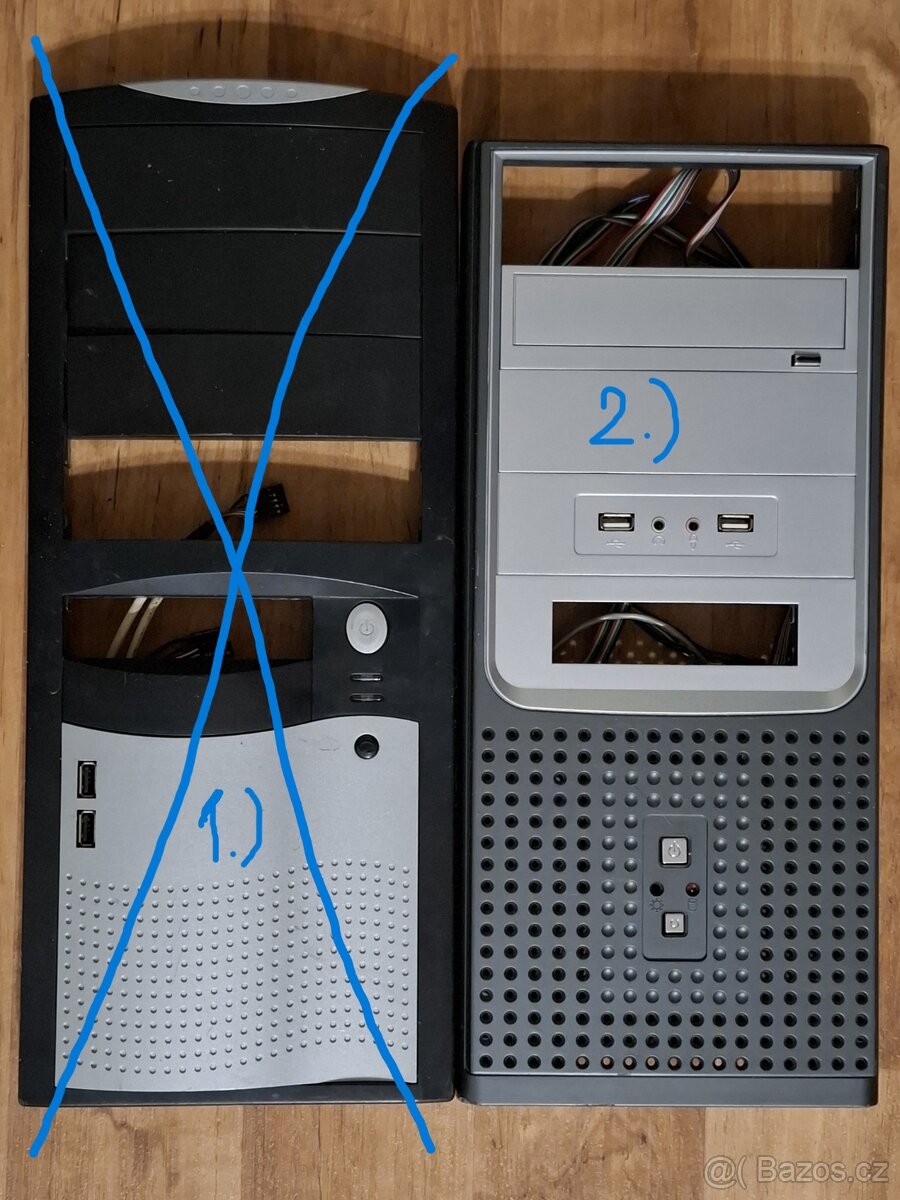 Čelní panely skříně PC. Šířka: 18cm, výška: 40,5 cm