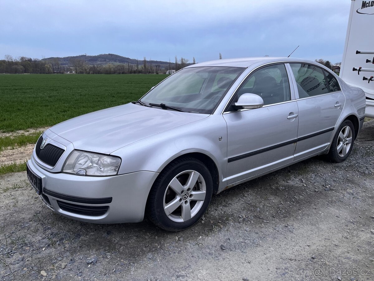 Škoda Superb 2,0 TDI - zadřený motor.