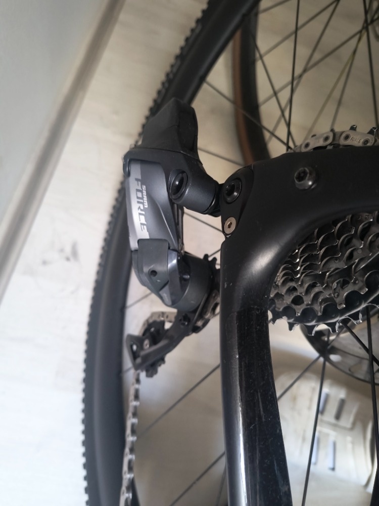 gravel Pinarello GAN GR