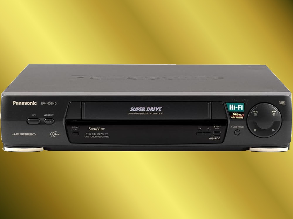 Koupím Panasonic videorekordér | ideálně NV-HD640