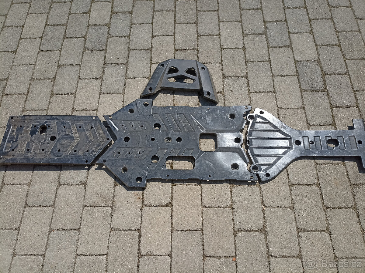 CF moto 850