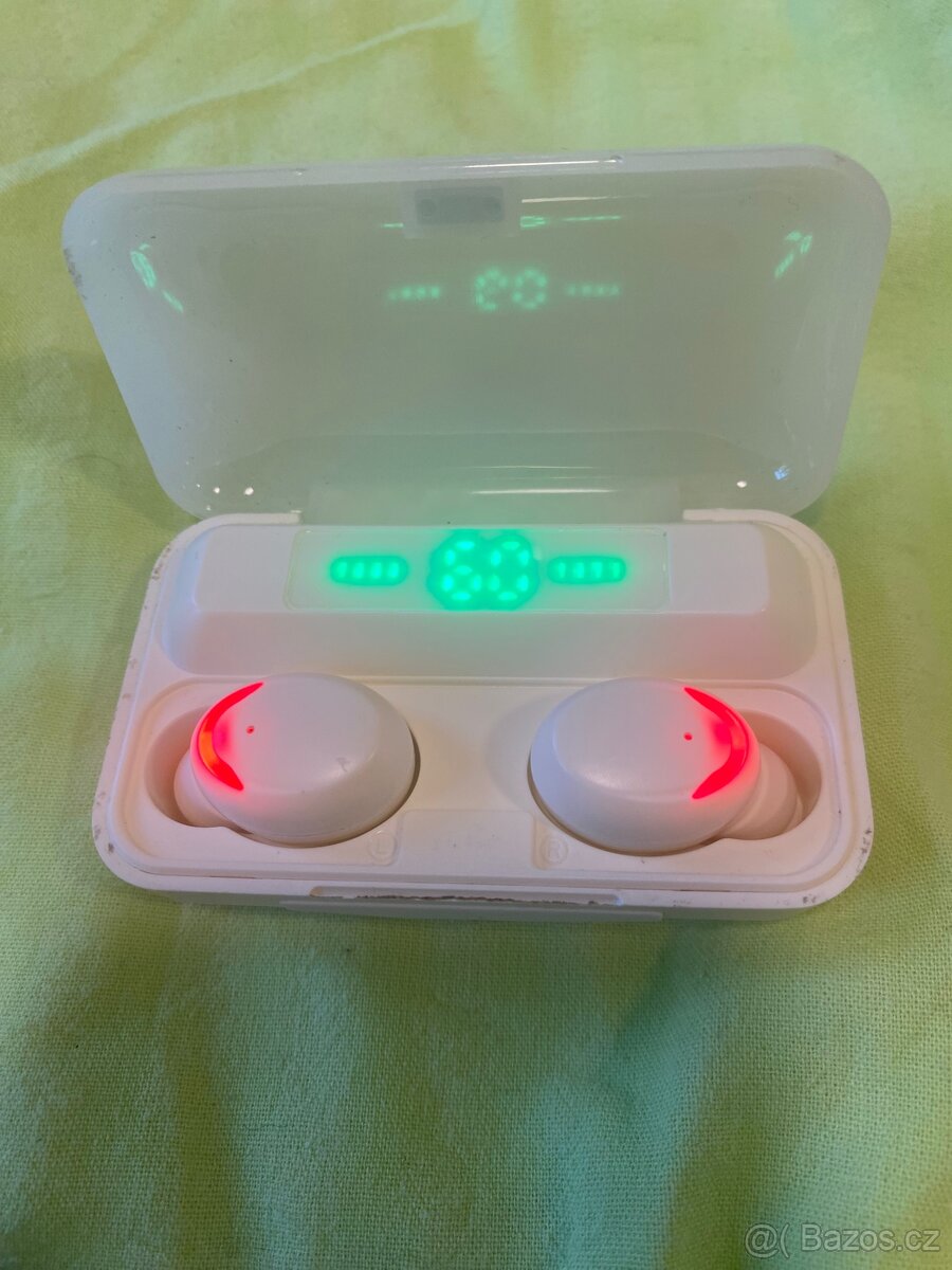 Sluchátka Bluetooth