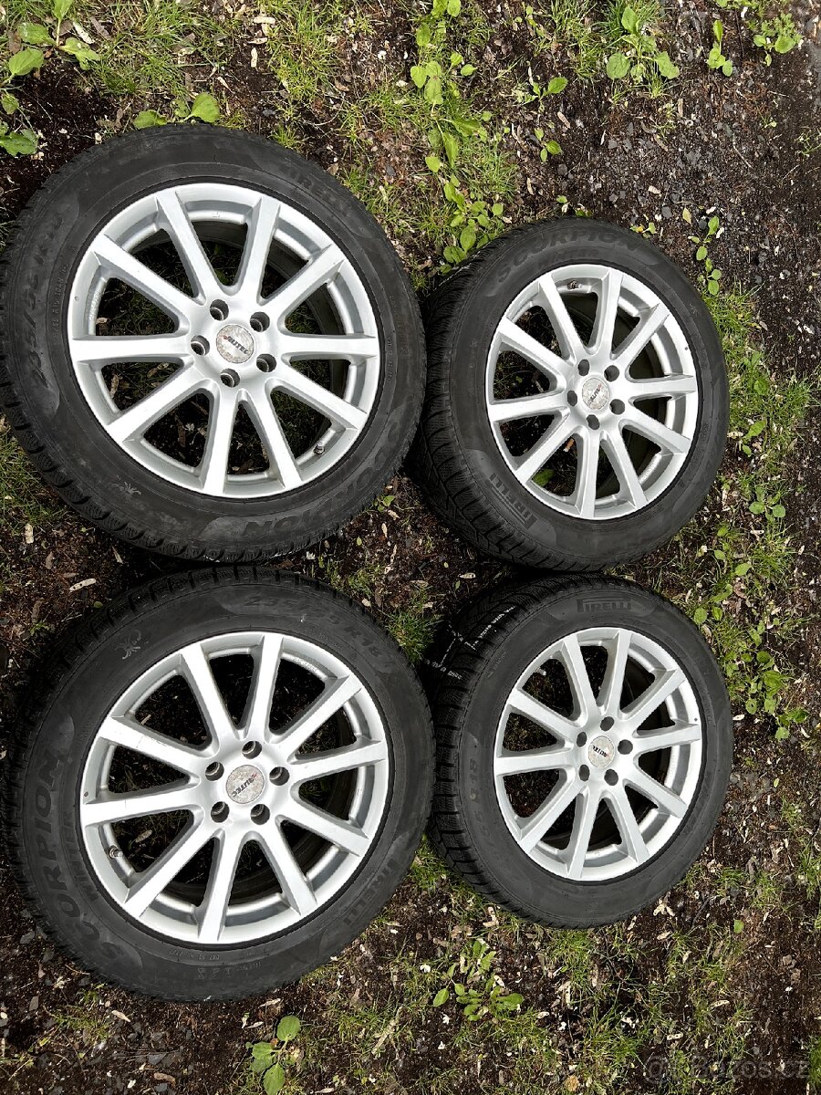 Celoroční kola VW Tiguan 235/55 R18 5x112, ET42