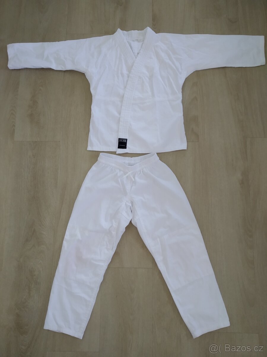 Dětské kimono vel.122/128