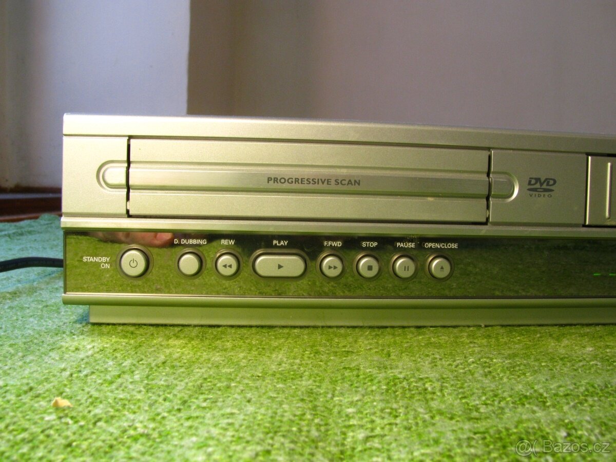 Philips DVD VHS přehrávač kombo DVP3100V