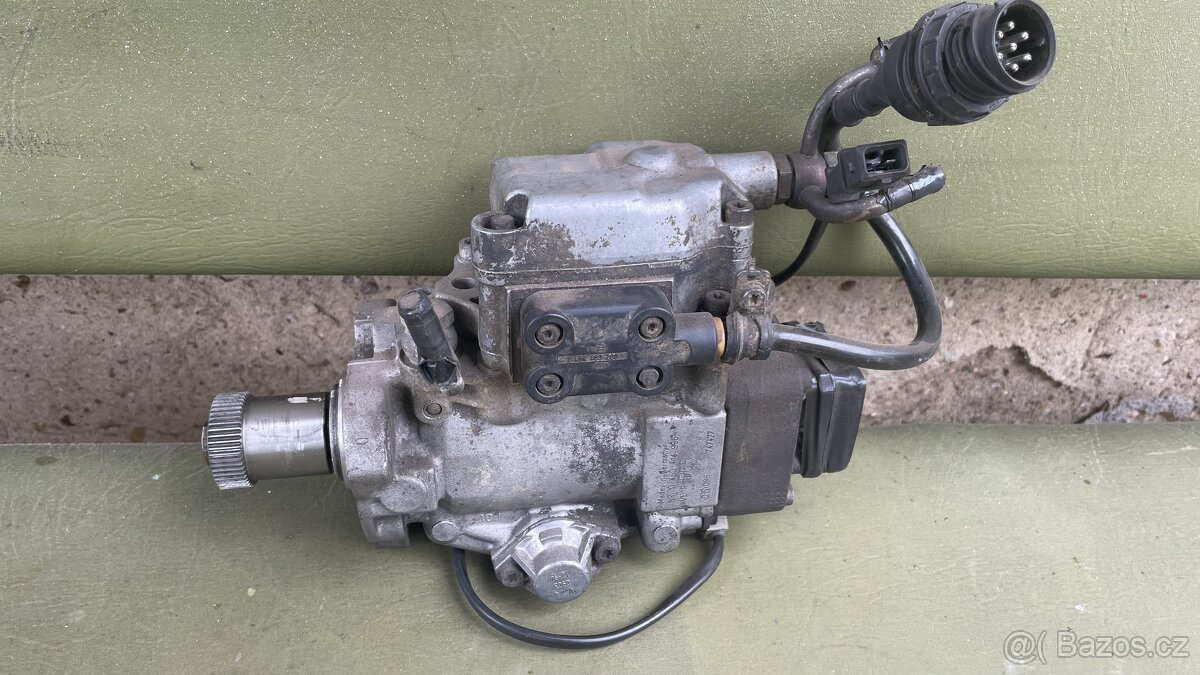 ZAMLUVENO Vysokotlaké čerpadlo Bosch 0460414996 VER 565
