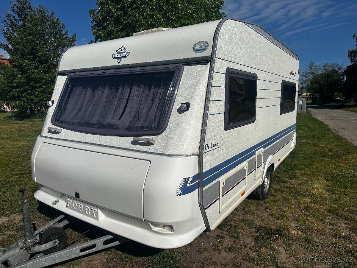 Karavan Hobby 440, pro 4 osoby, rok 1997