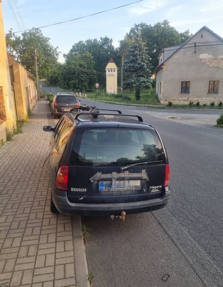 Renault Megane 1 ( bez STK)