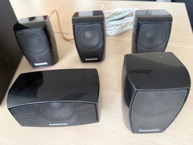 Panasonic reproduktory