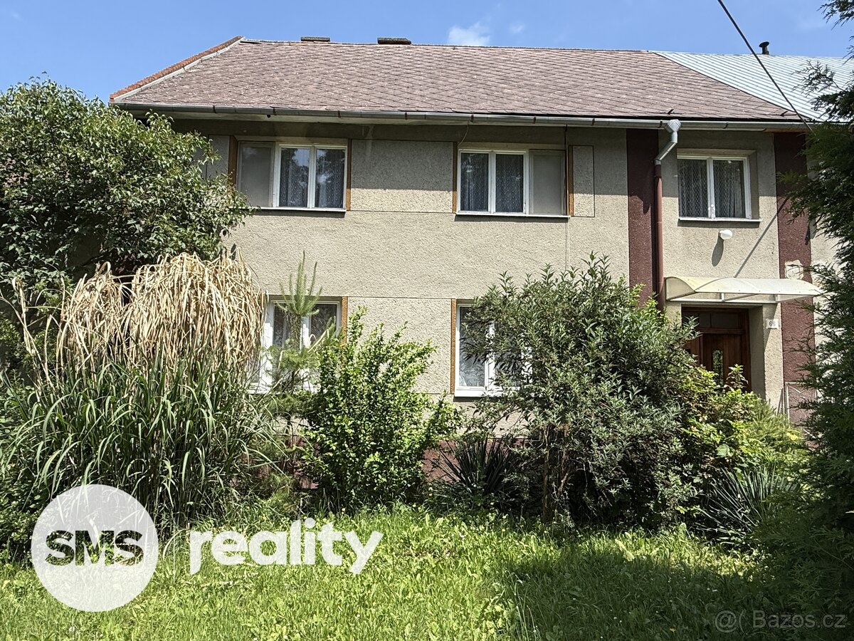 Pronájem rodinného domu 4+1 se zahradou – Dřínov u Kroměříže