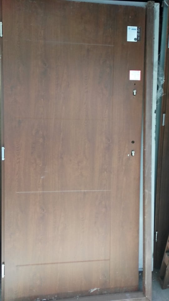 Vchodové bezpečnostní dveře