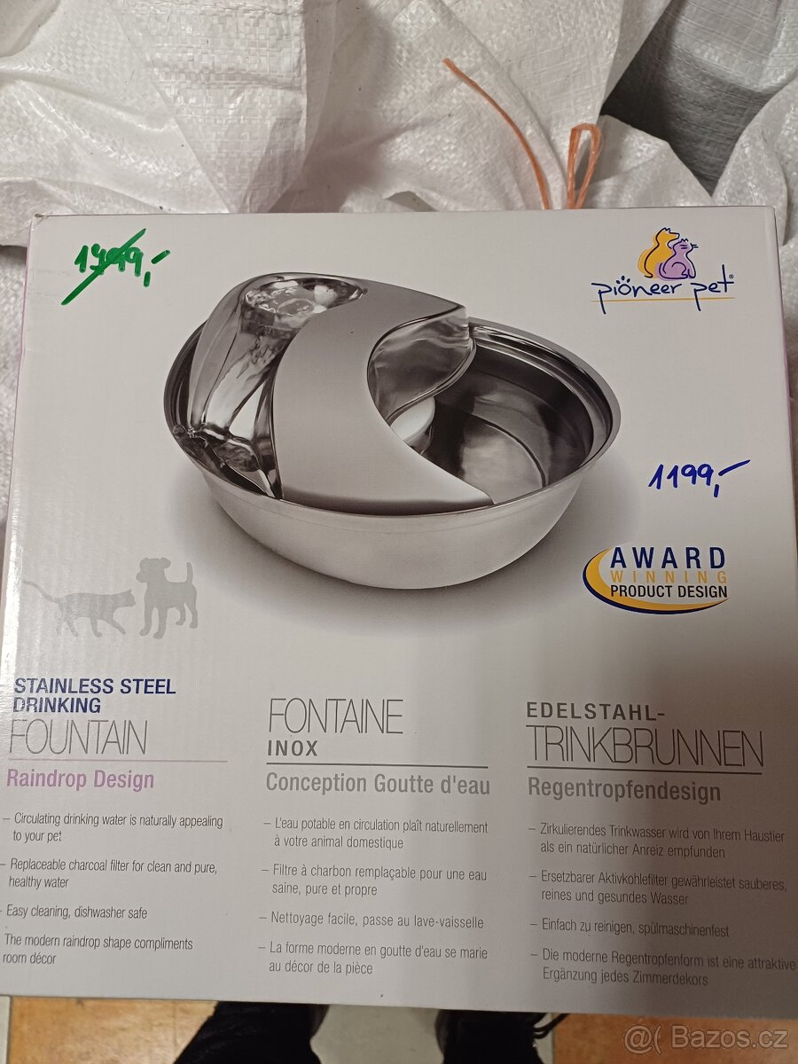 Nerezová pitná fontána