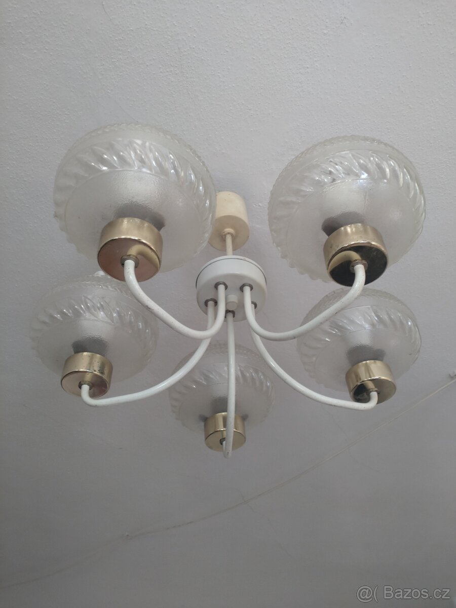 Retro lustr na 5 žárovek