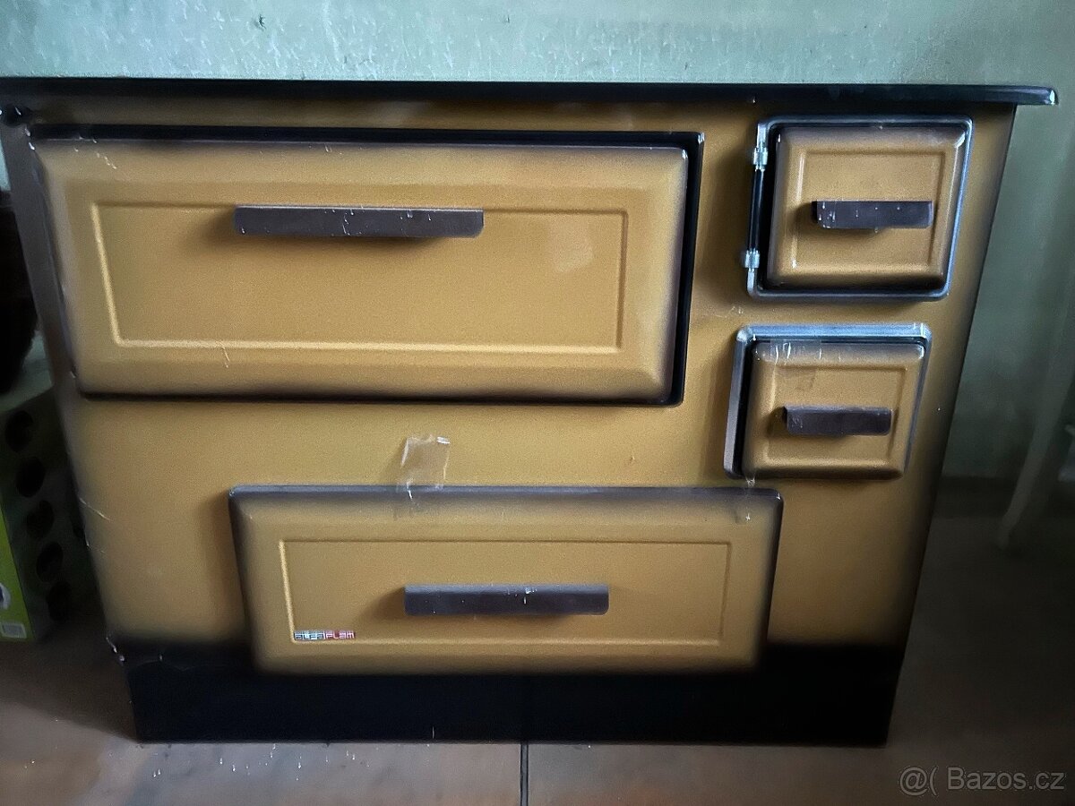 Sporák na tuhá paliva AlfaPlam ALFA 55 De Lux - levý NOVÝ