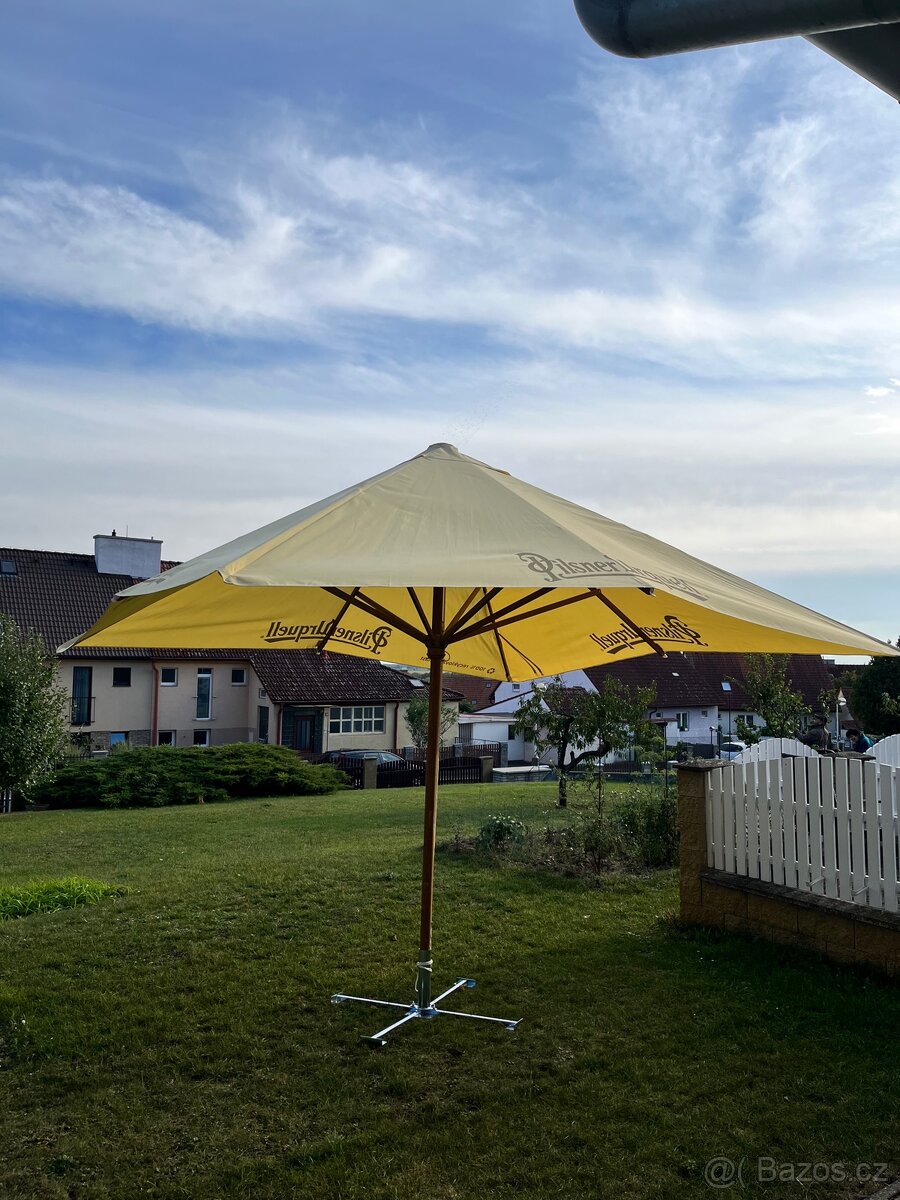 Nový hospodský slunečník #pilsnerurquell