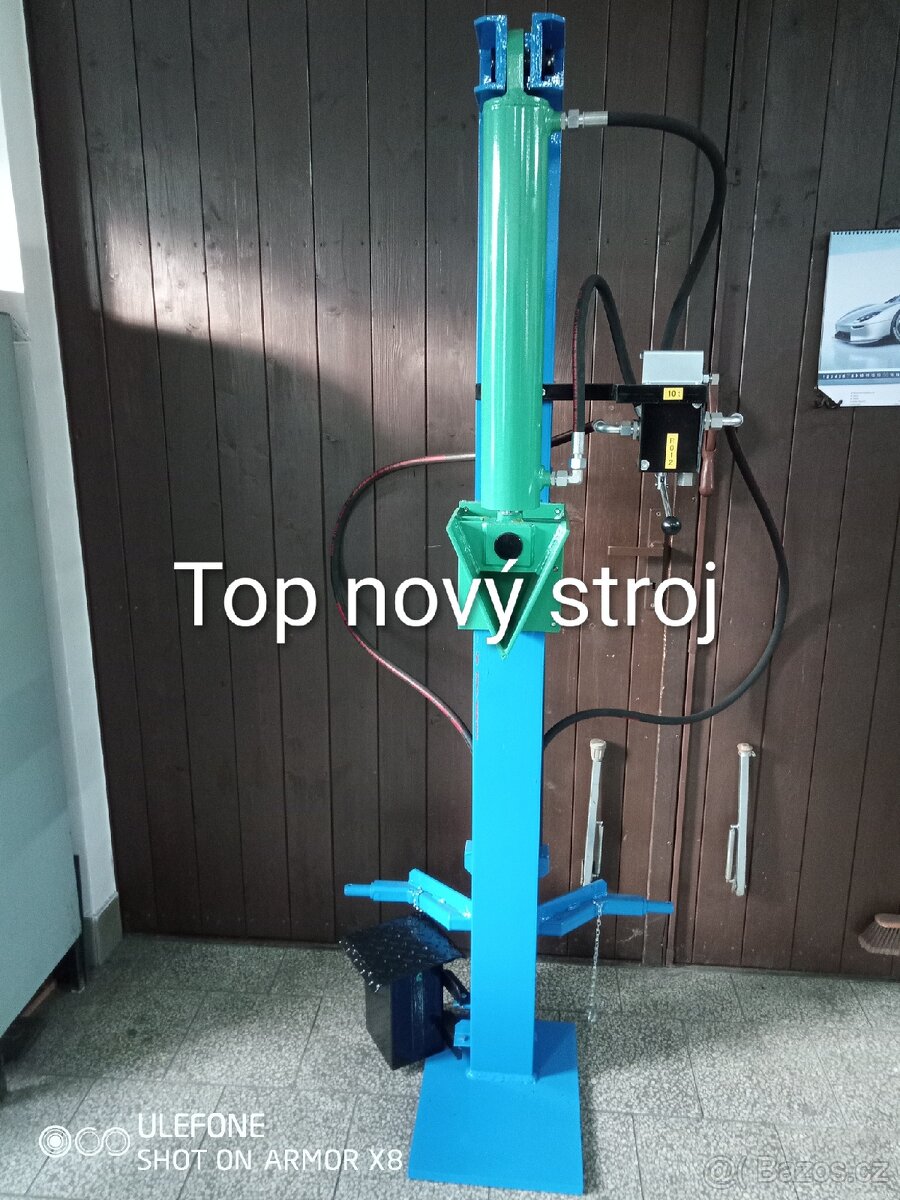 ŠTÍPAČKA ZA TRAKTOR