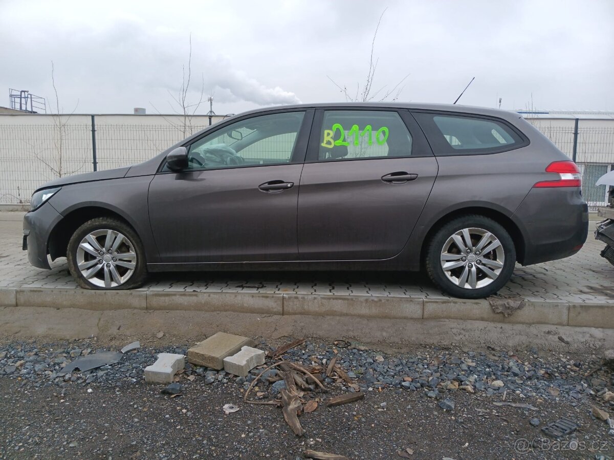 Peugeot 308 č. B2110