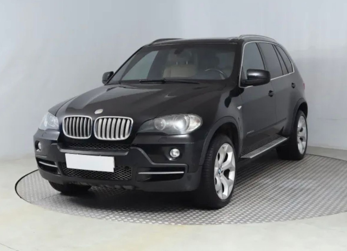 BMW X5 E70 35D M57 PLNÁ VÝBAVA