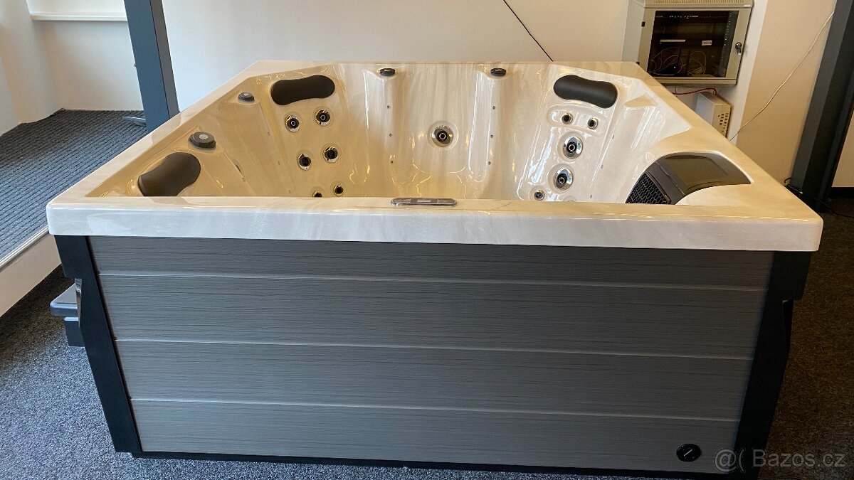 Vířivka Tritone pro 6osob